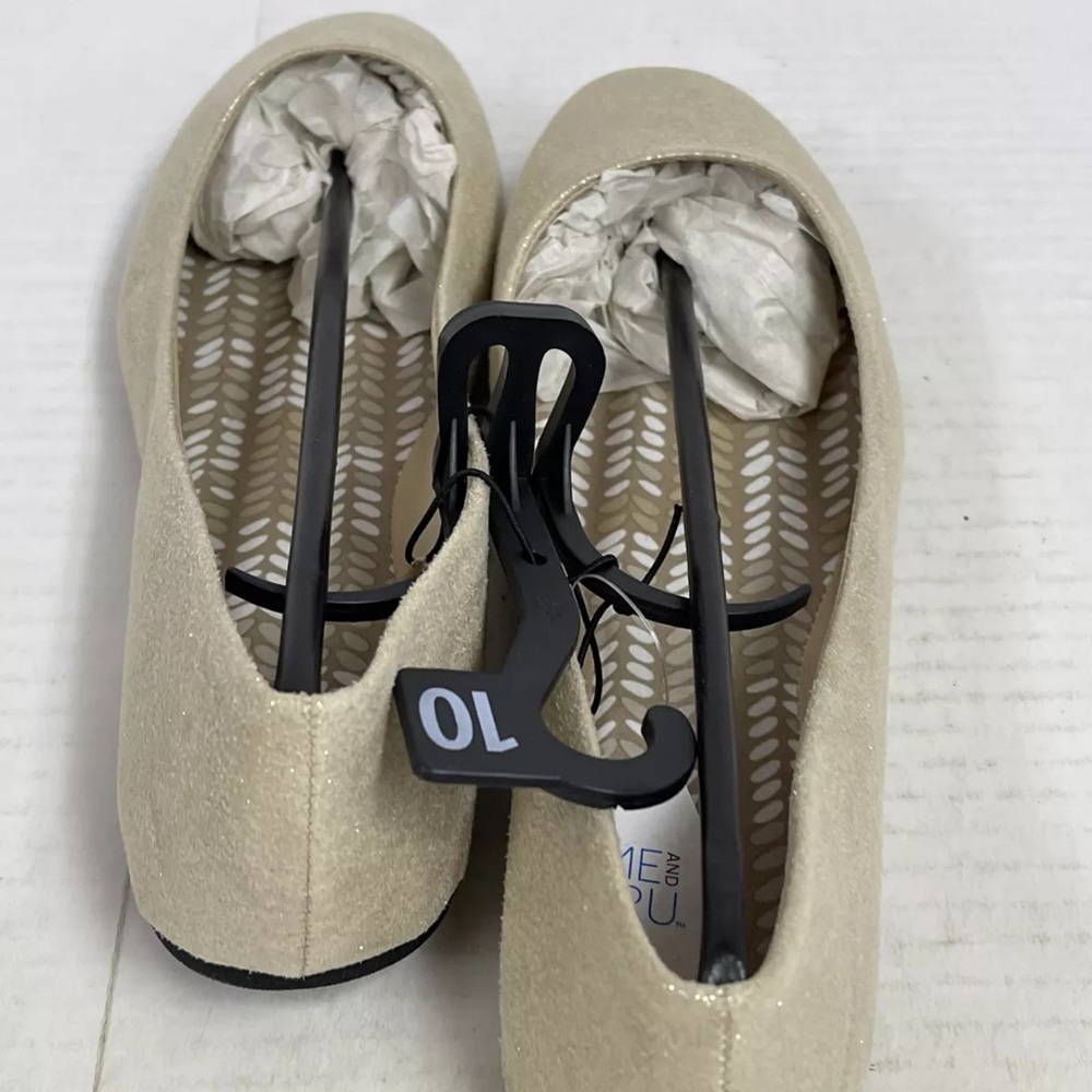 Time and Tru Gold Sparkle Women's 10 Casual Flats Slip on Shoes Round Toe New - Picture 3 of 6